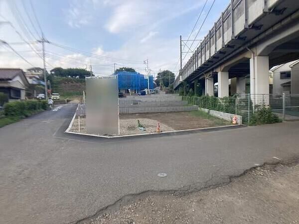 所沢市下安松 新築戸建8期 6号棟 外観(2022年7月23日撮影) 所沢市下安松 新築戸建8期 6号棟 外観(2022年7月23日撮影)