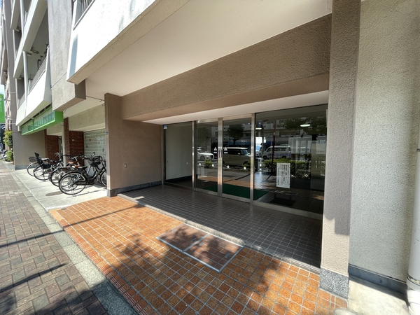 ウィスタリアマンション板橋志村 エントランス ウィスタリアマンション板橋志村 エントランス