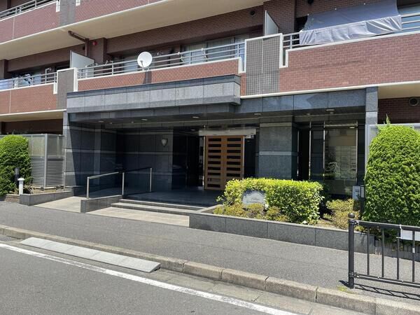 日神パレステージ新浦安 エントランス 日神パレステージ新浦安 エントランス