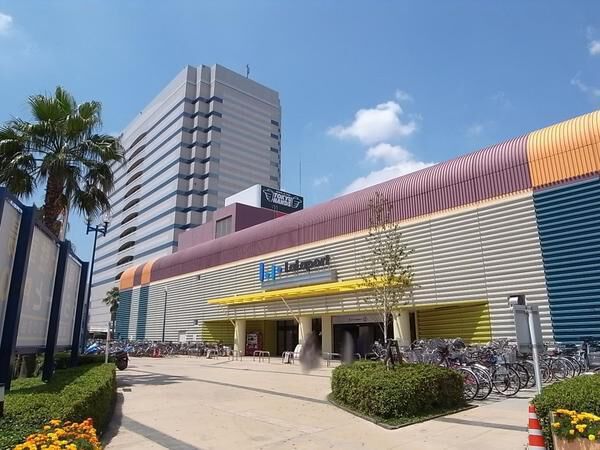 プリズム ららぽーとTOKYO―BAY(約40m) プリズム ららぽーとTOKYO―BAY(約40m)