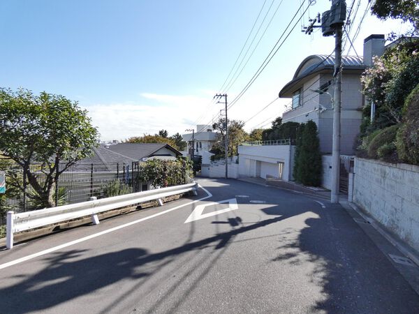 大田区田園調布3丁目土地 現地と前面道路 大田区田園調布3丁目土地 現地と前面道路