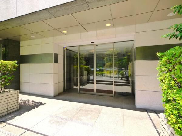 フォルム四谷外苑東 エントランス フォルム四谷外苑東 エントランス