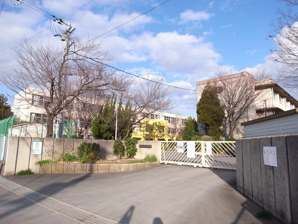 向日市寺戸町瓜生 第4向陽小学校(約950m) 向日市寺戸町瓜生 第4向陽小学校(約950m)
