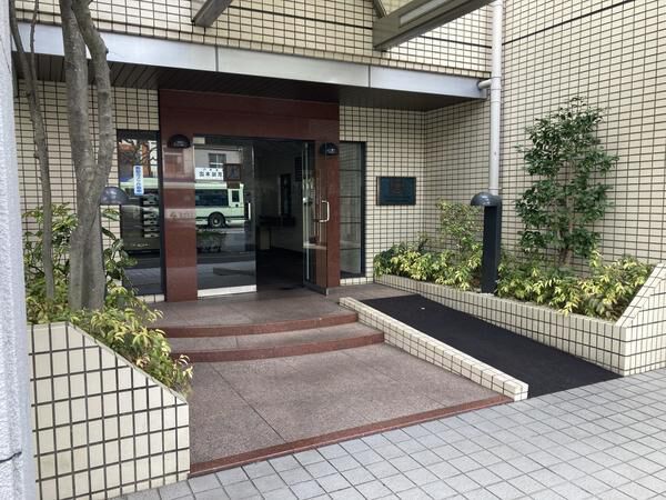 ライオンズマンション北大路 マンション玄関部分 ライオンズマンション北大路 マンション玄関部分
