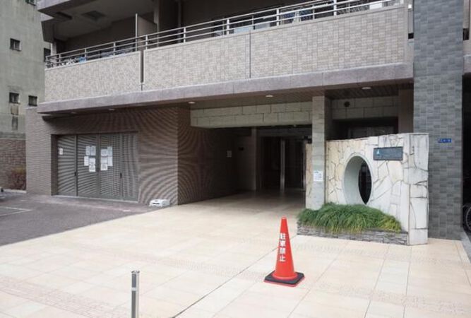 サーパス松屋町筋 エントランス サーパス松屋町筋 エントランス