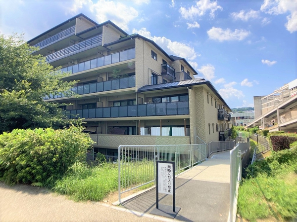 プレサンスレジェンド六地蔵 外観 プレサンスレジェンド六地蔵 外観