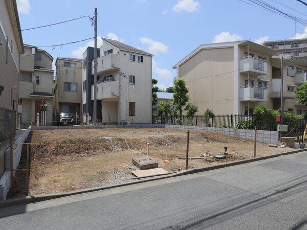 高津区久末 新築戸建 外観(工事中) 高津区久末 新築戸建 外観(工事中)