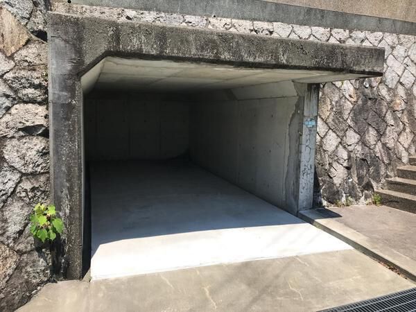 西宮市柏堂西町 土地 現地堀込車庫 西宮市柏堂西町 土地 現地堀込車庫