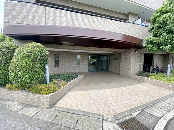 鶴見パークホームズ弐番館 エントランス外観 鶴見パークホームズ弐番館 エントランス外観