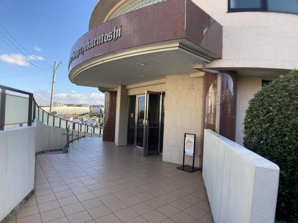 ダイアパレス稲毛緑園都市 B工区 エントランス ダイアパレス稲毛緑園都市 B工区 エントランス