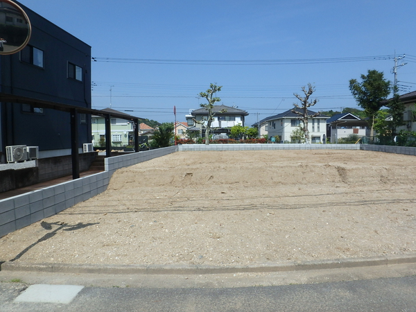 玉造1丁目新築戸建1号棟 建設地(南西側道路から撮影) 玉造1丁目新築戸建1号棟 建設地(南西側道路から撮影)