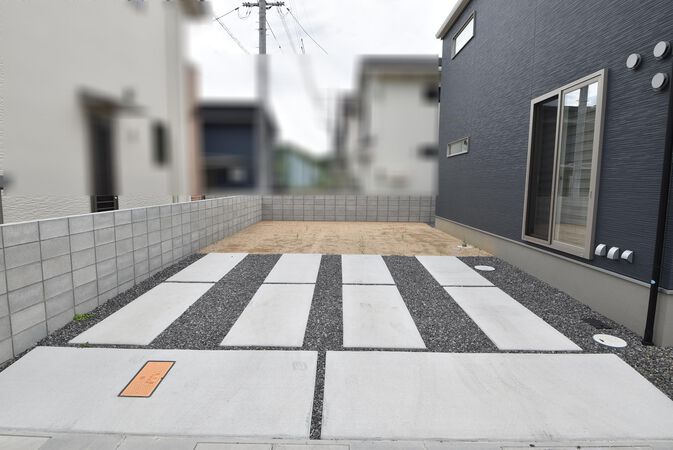 楢津戸建 駐車場 楢津戸建 駐車場