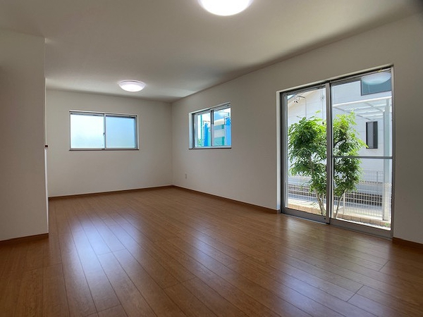 春日井市柏原町1丁目 戸建 リビングダイニング 春日井市柏原町1丁目 戸建 リビングダイニング